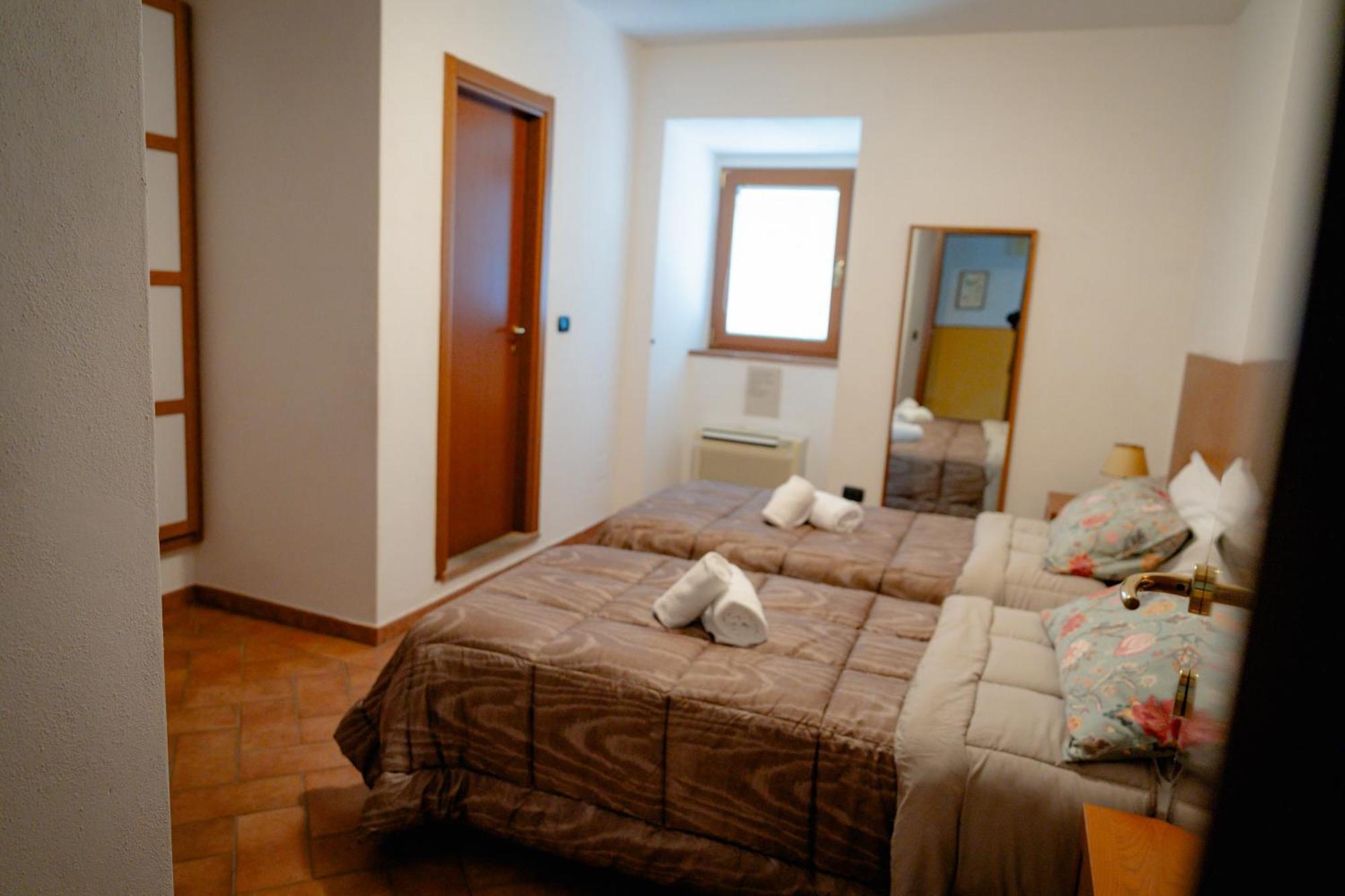 L'Antico Gabbiano B&B Сан Кашано ин Вал ди Пеза Екстериор снимка